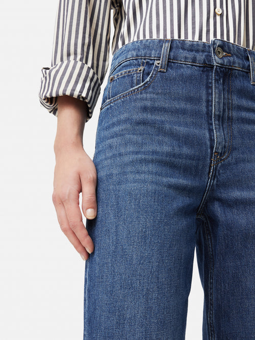 Delmont Cropped Tapered Jean | Blue
