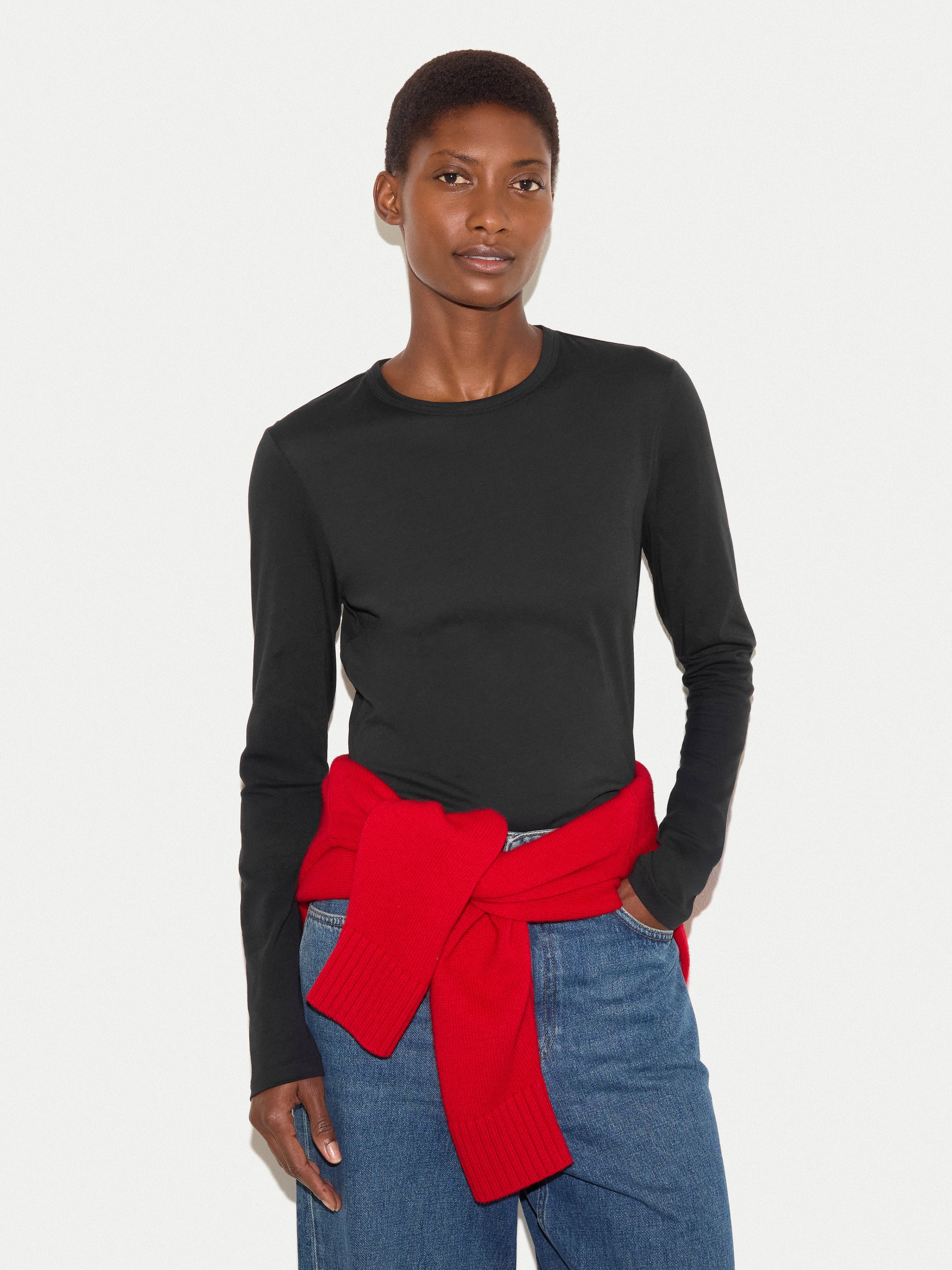 Supima Cotton Long Sleeve Tee | Black – Jigsaw