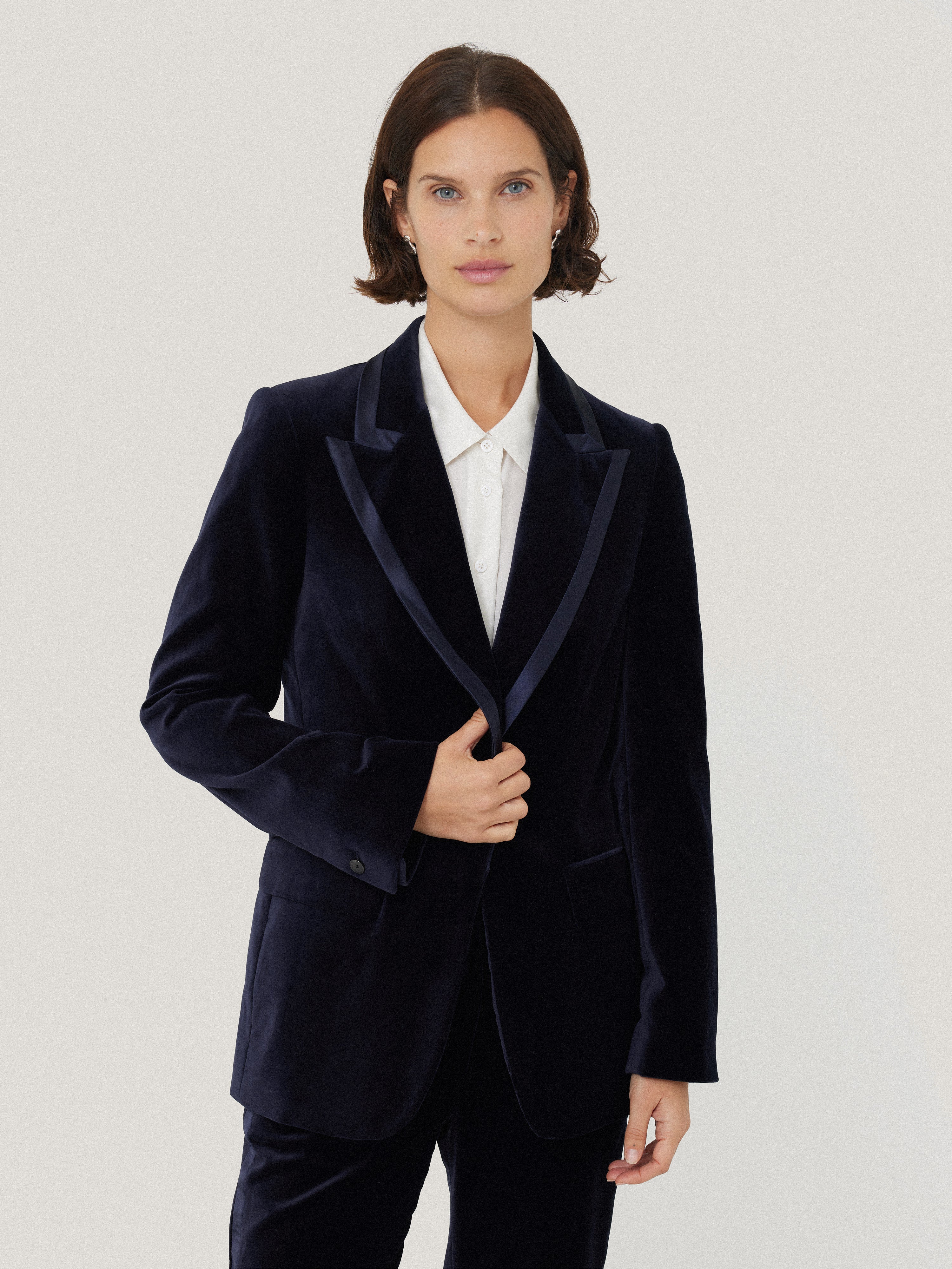 Ashby Velvet Blazer Navy – Jigsaw