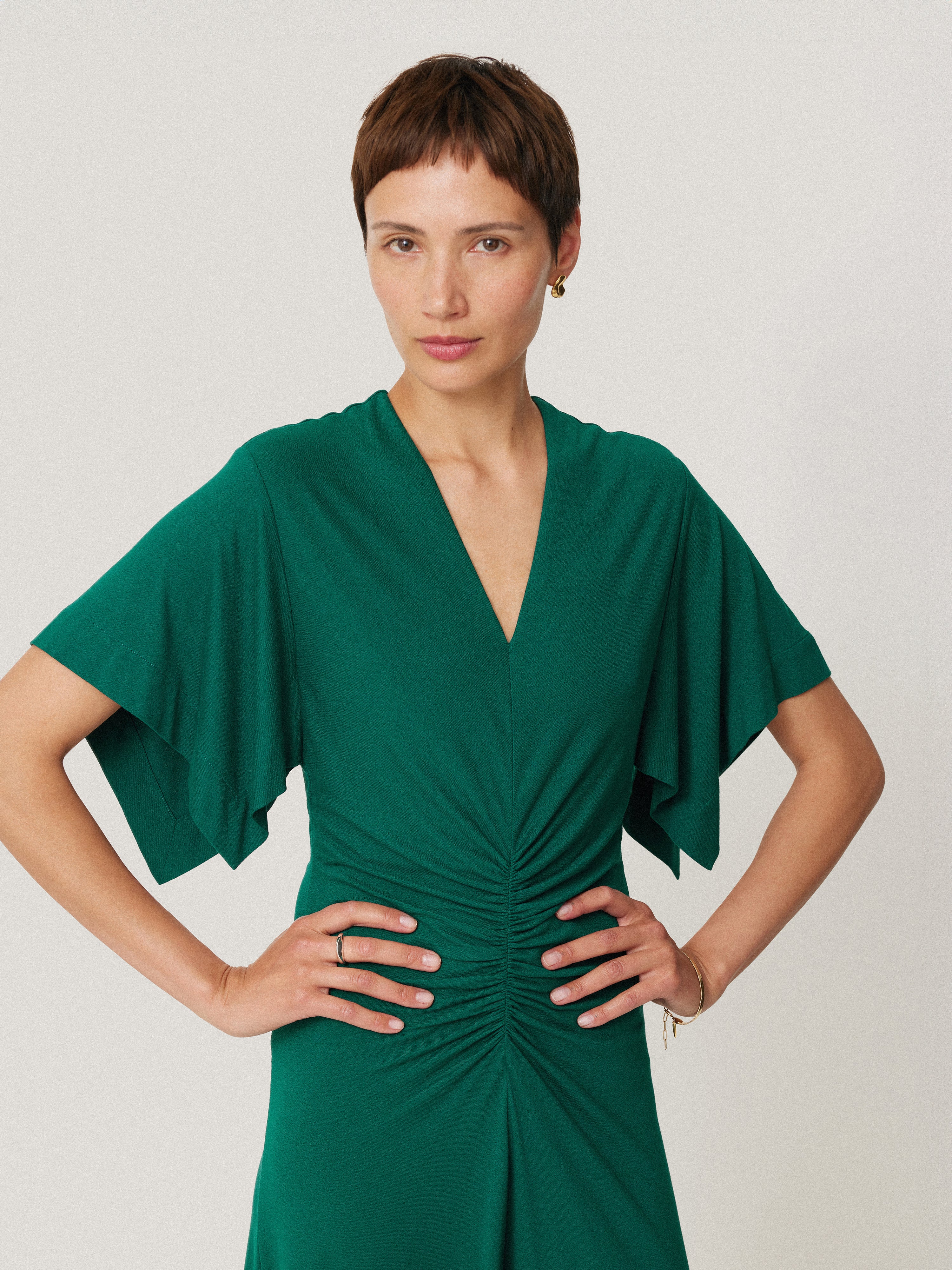 Crepe Flutter Sleeve Dress | Green Jigsaw Crepe Flutter Sleeve Dress | Green Jigsaw