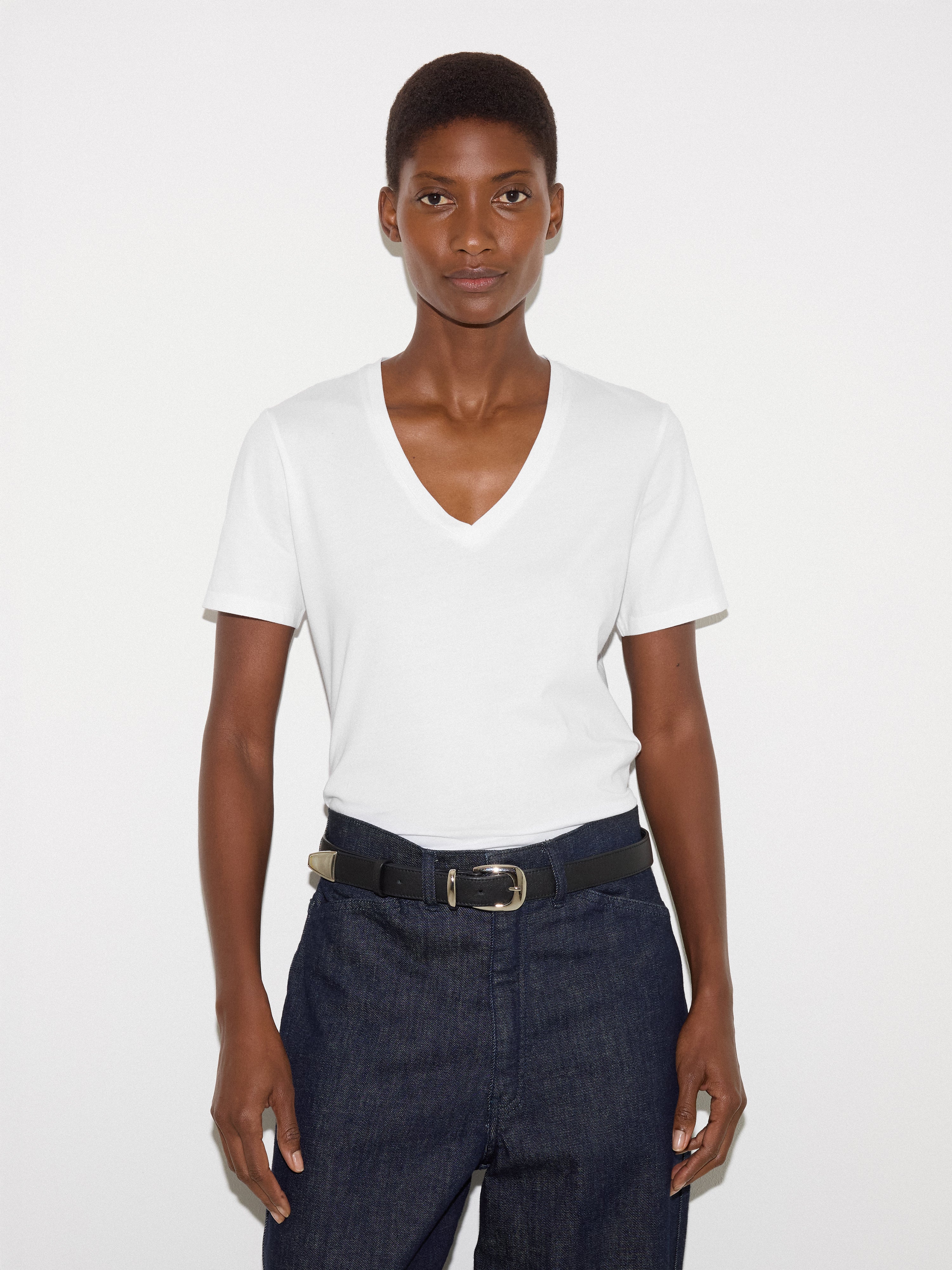 Supima Cotton V Neck T-shirt | White – Jigsaw