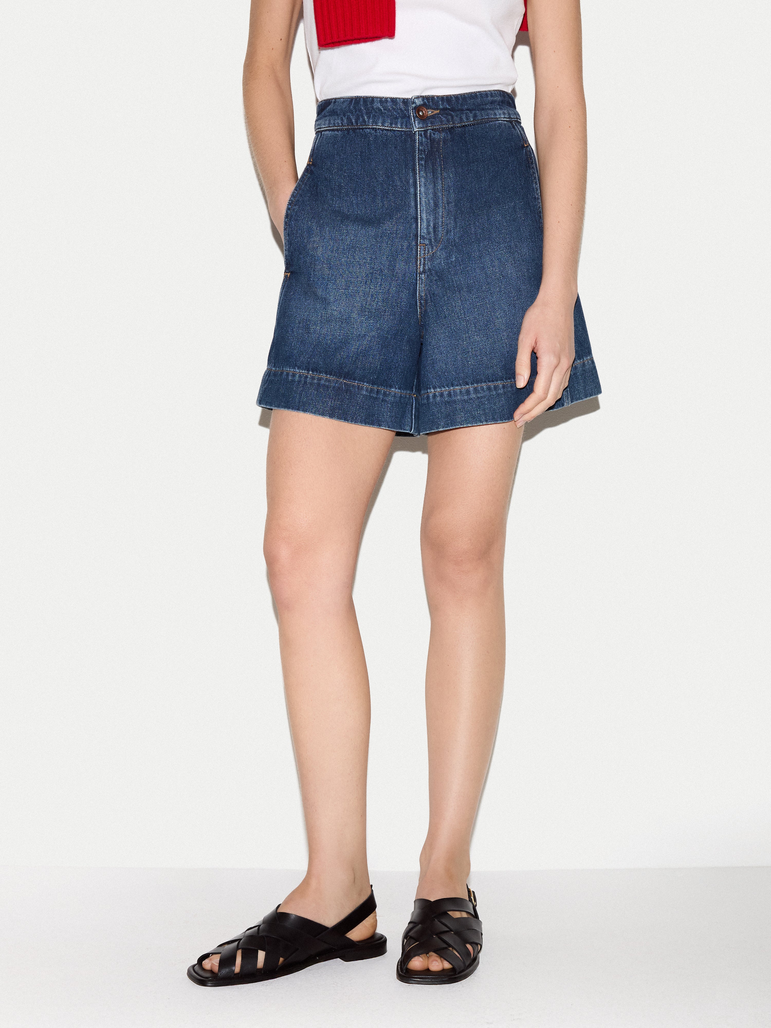 Finton Denim Seam Detail Short | Blue
