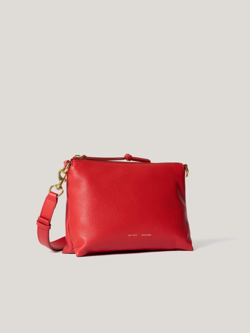 Ava Pebble Leather Crossbody | Red