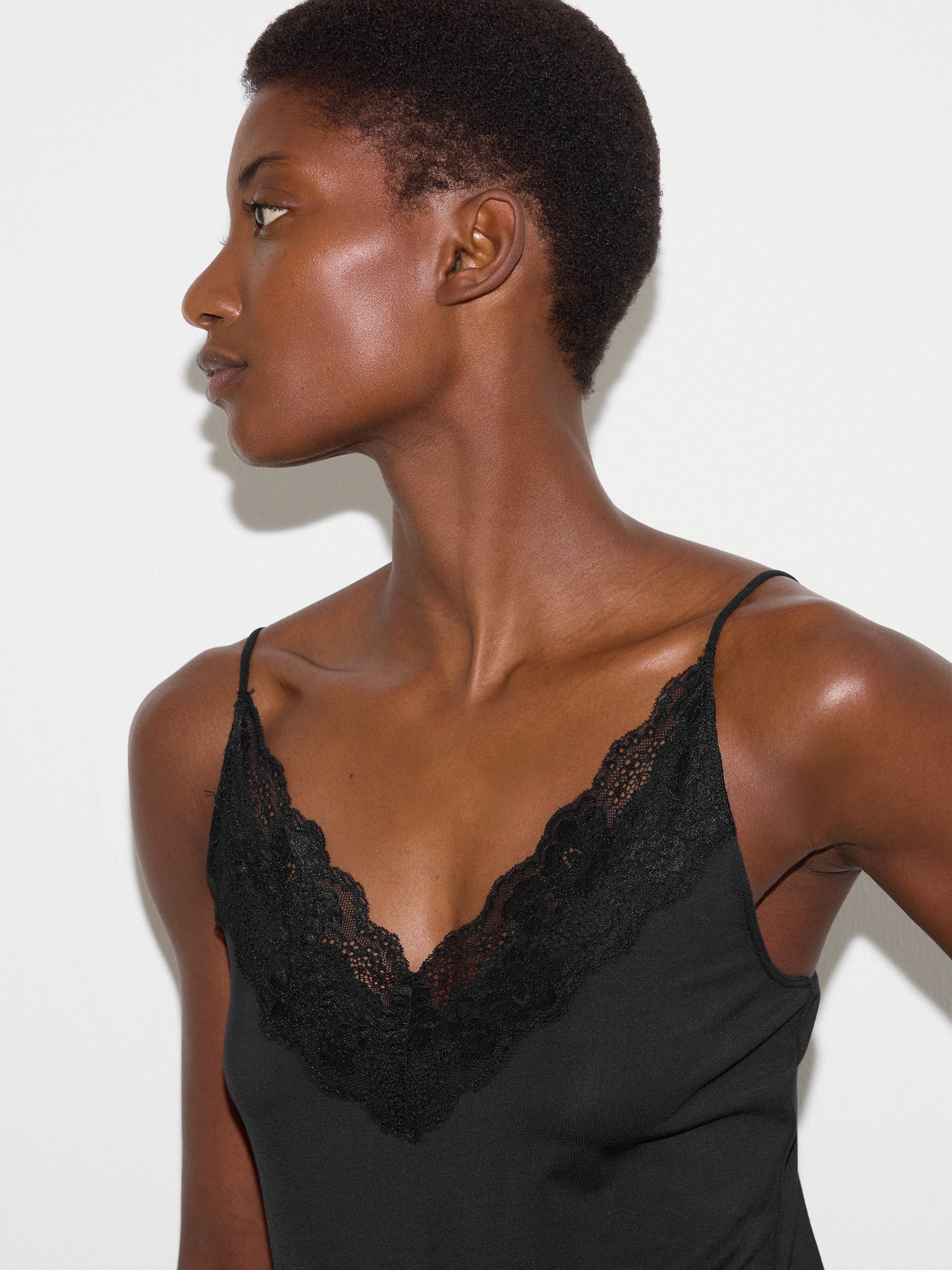 Modal Lace Cami | Black – Jigsaw
