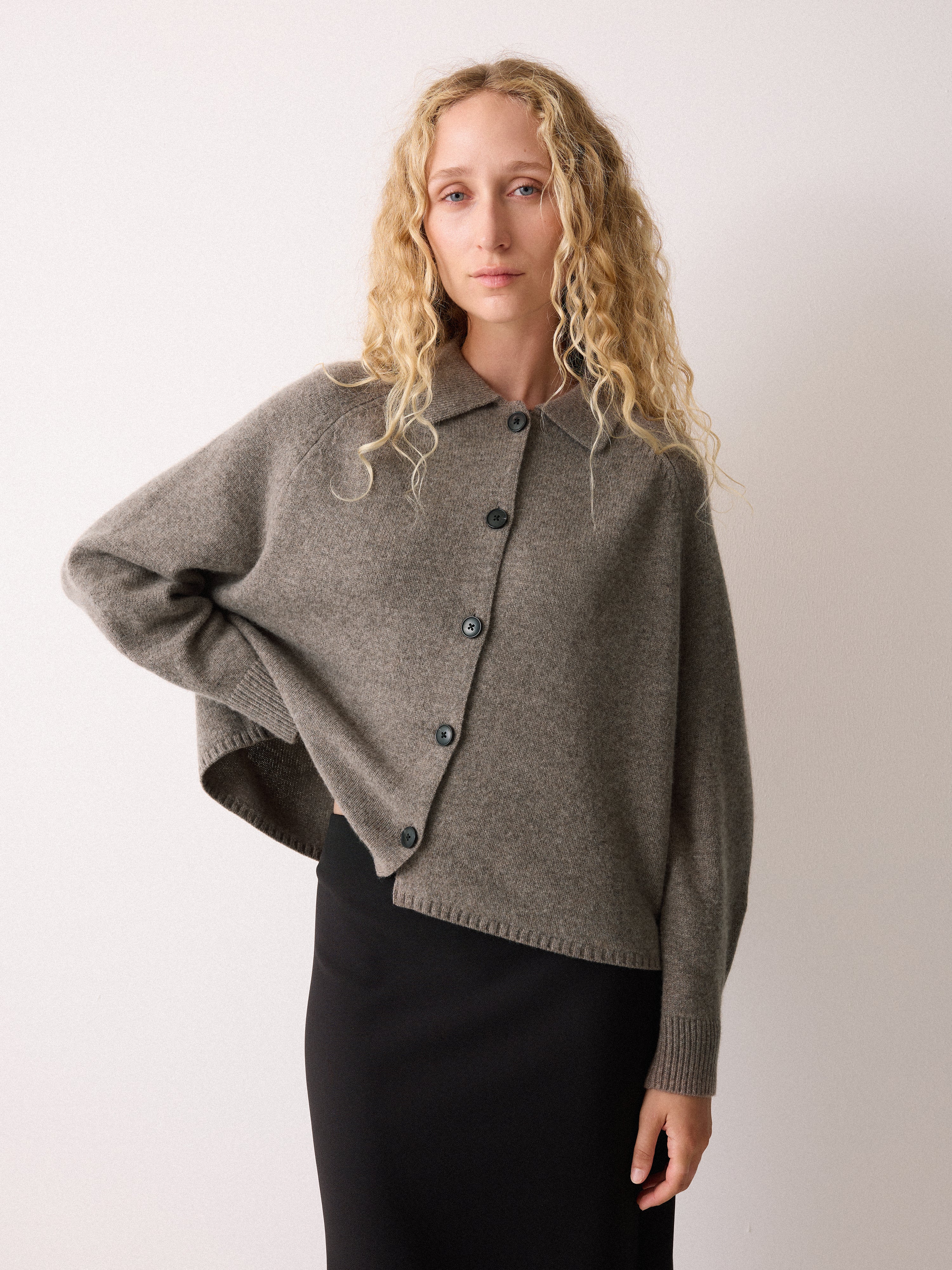 Wool Blend Collar Cardigan | Taupe – Jigsaw