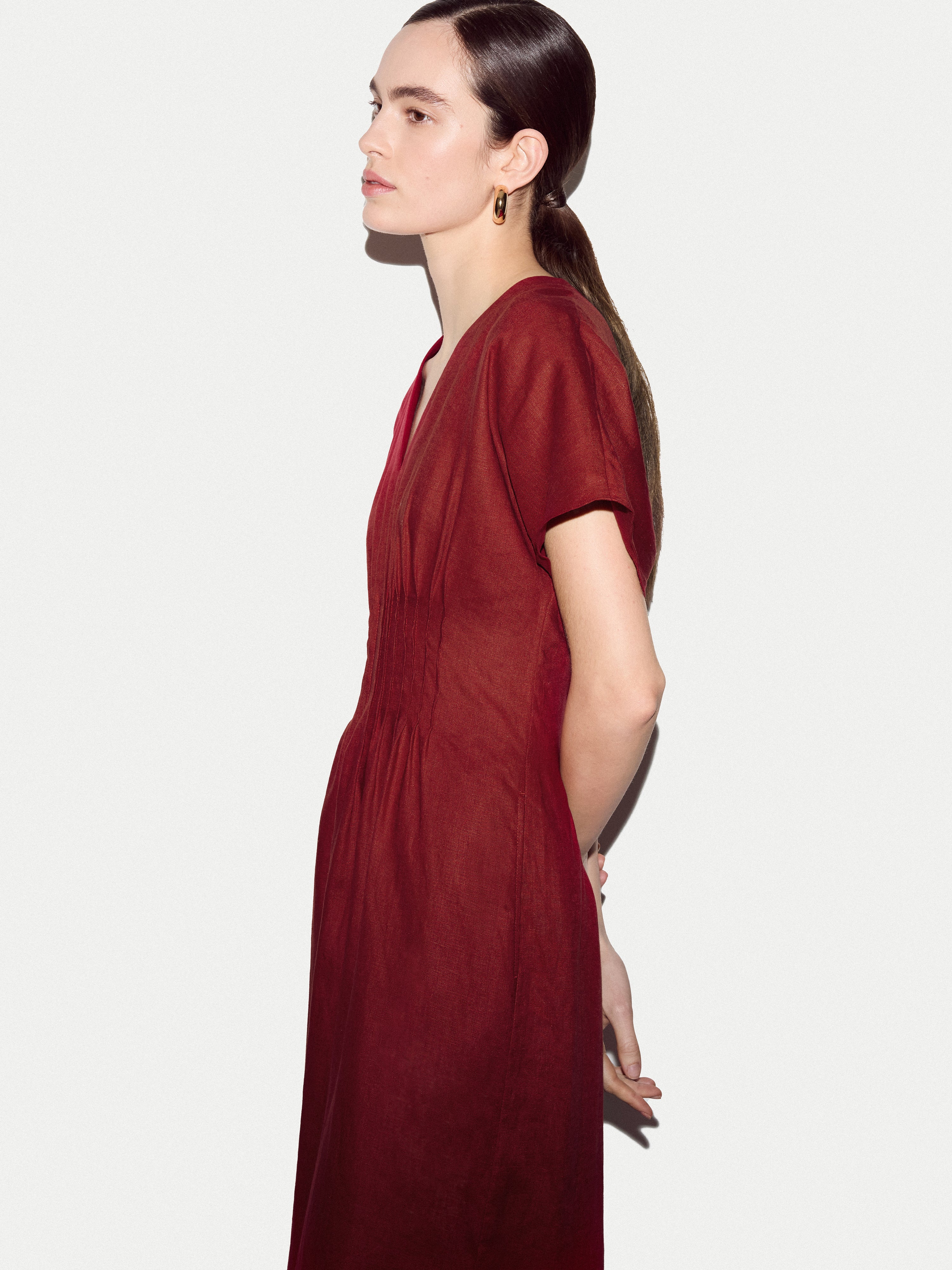 Linen Pintuck Waist Dress | Red
