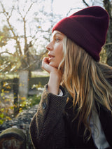 Wool Cashmere Blend Rib Beanie | Burgundy