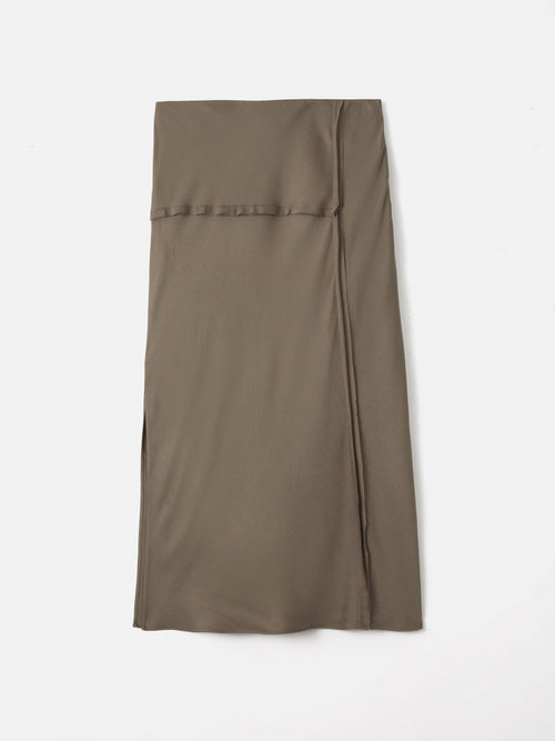 Satin Crepe Raw Edge Skirt | Brown