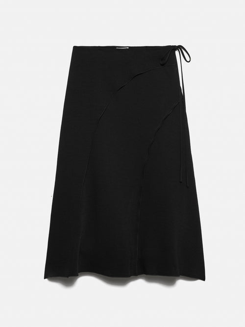 Japanese Crepe Seamed Skirt | Black