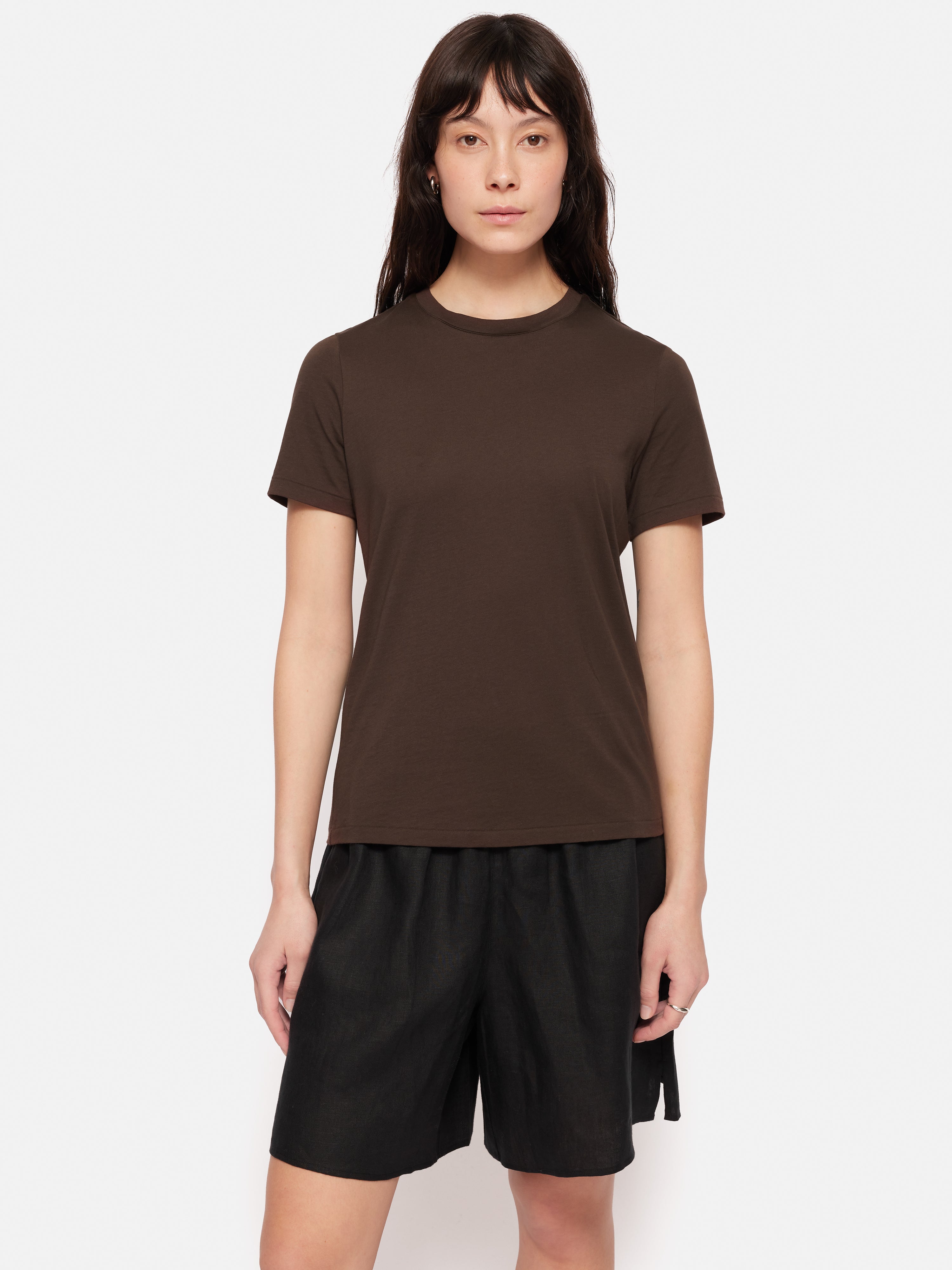 Supima Cotton Crew Neck Tee | Brown – Jigsaw
