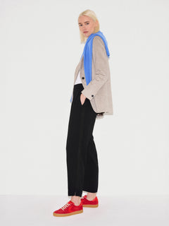 Crepe Split Hem Jogger | Black
