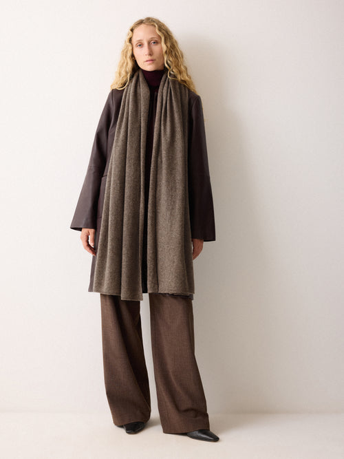 Cosy Cashmere Scarf Taupe main image 1