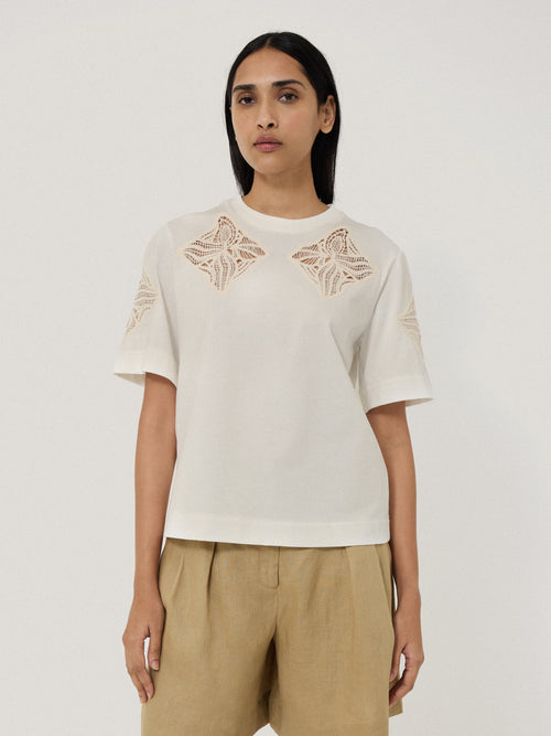 Embroidered Short Sleeve T-shirt | Cream