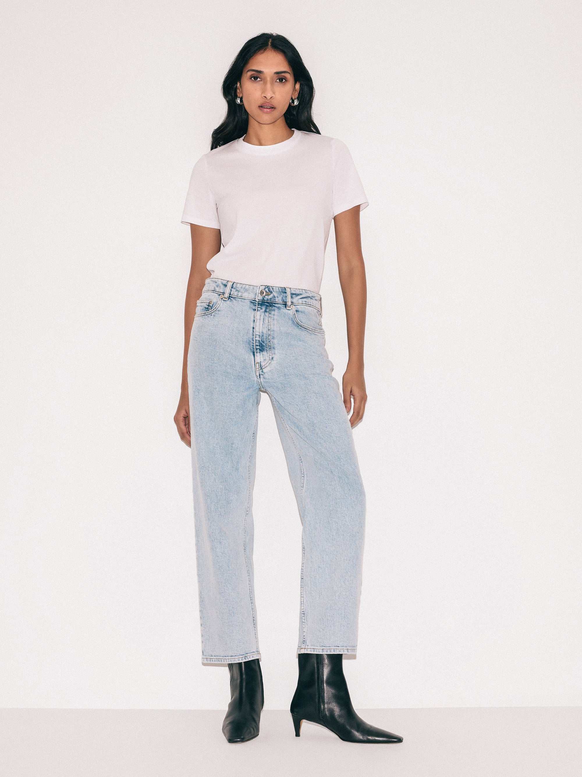 jigsaw Carter Straight Leg Jean Light Blue Wash 2025 Clothing