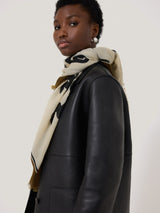 Abstract Kiss Wool Scarf | Monochrome