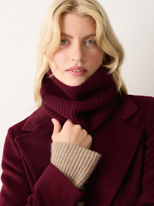 Wool Cashmere Blend Rib Snood | Burgundy