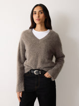 Halo Cashmere V Neck Jumper | Taupe
