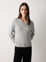 Wool Cashmere Blend V Neck | Grey