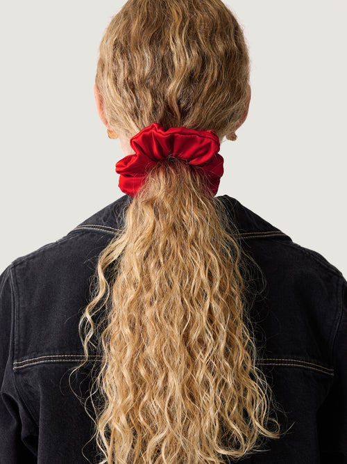 Satin Scrunchie | Red