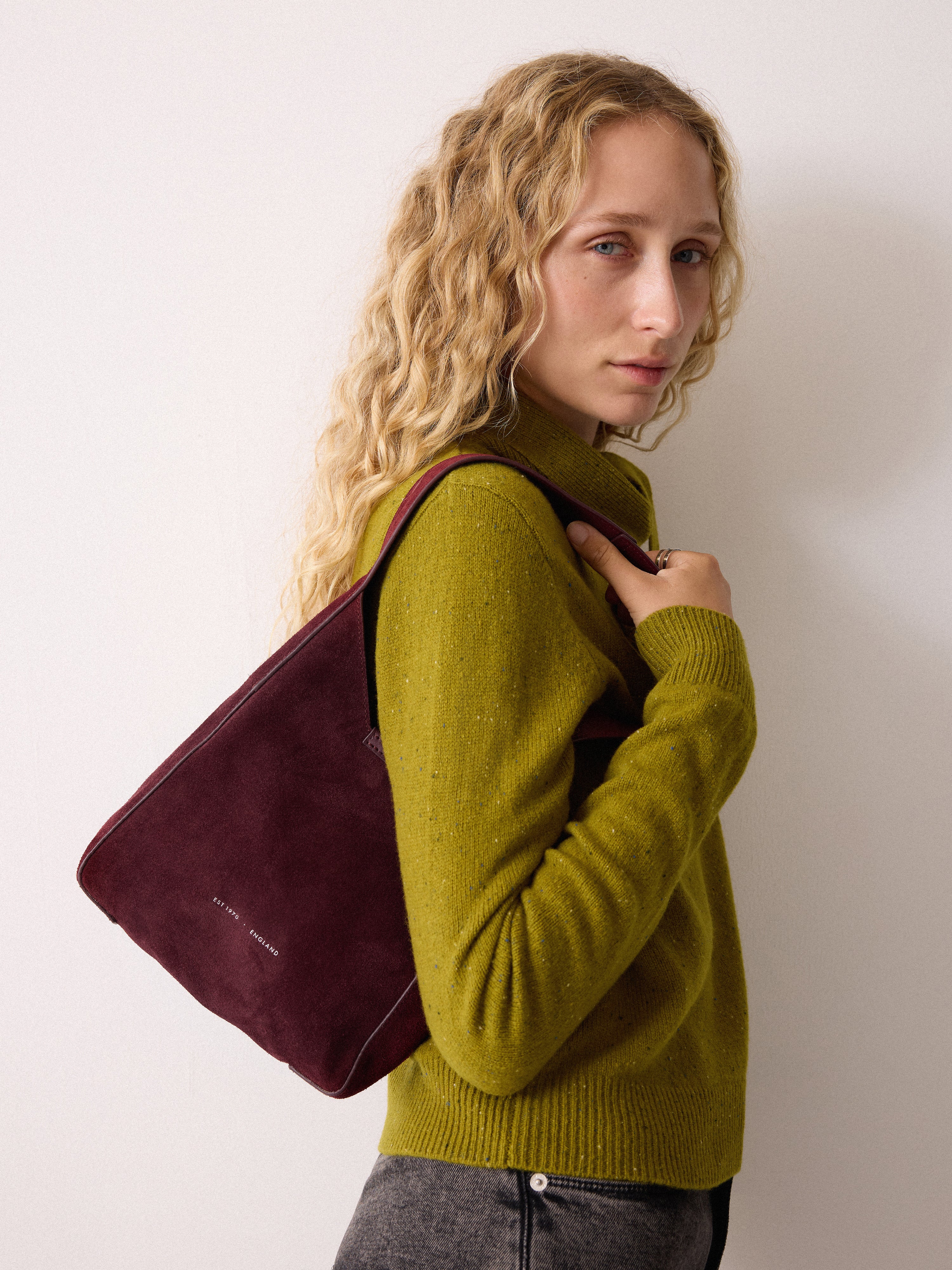 Mini Heckfield Suede Tote | Burgundy – Jigsaw