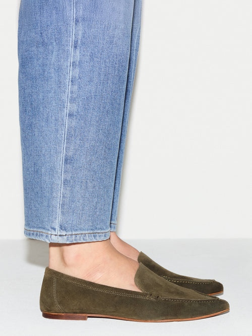 Soft Suede Pointed Loafer | Khaki