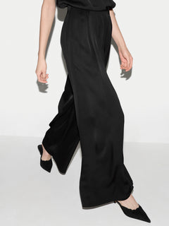 Satin Pleated Trouser | Black