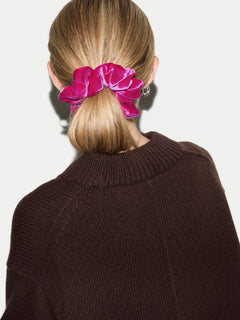 Velvet Scrunchie | Pink