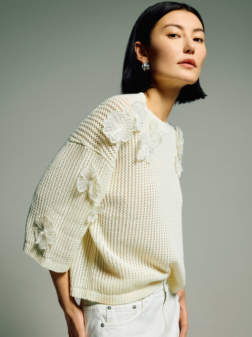 Floral Applique Knit Top | Cream