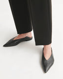 Lois Soft Leather Flat | Black