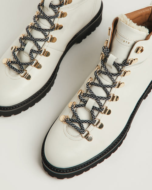 Burnham Leather Lace Up Boot | Cream