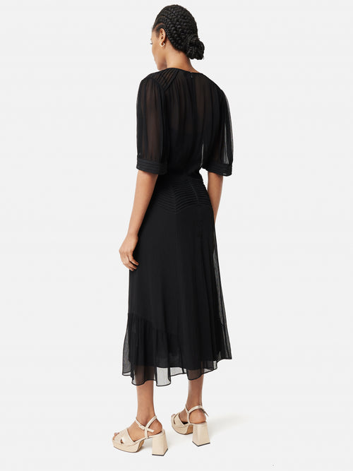 Pintucked Crinkle Dress | Black