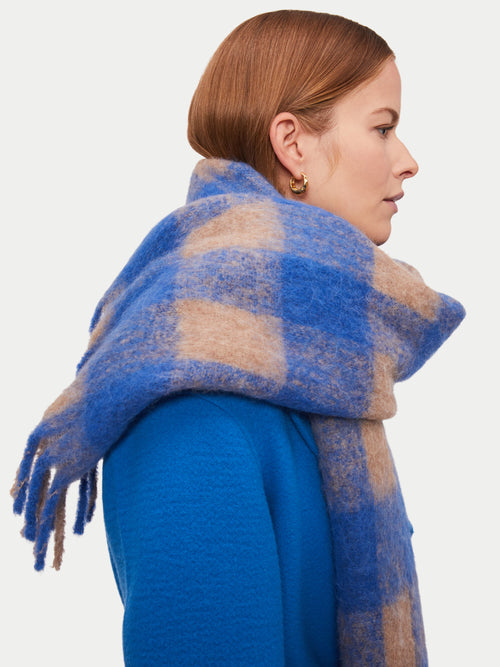 Alpaca Check Blanket Scarf | Blue